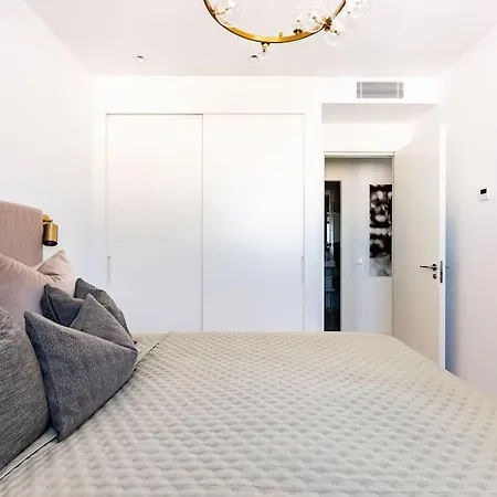Luxury - Higueron West *
