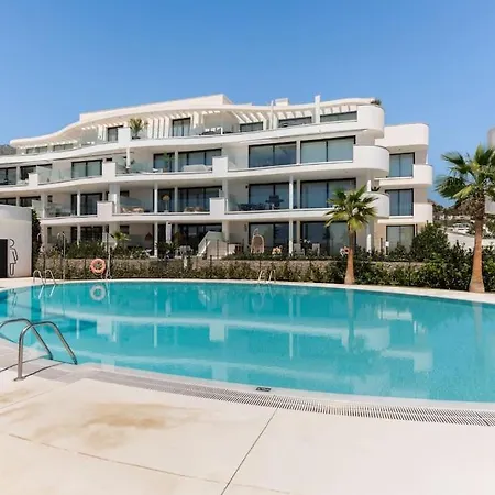 Luxury - Higueron West
