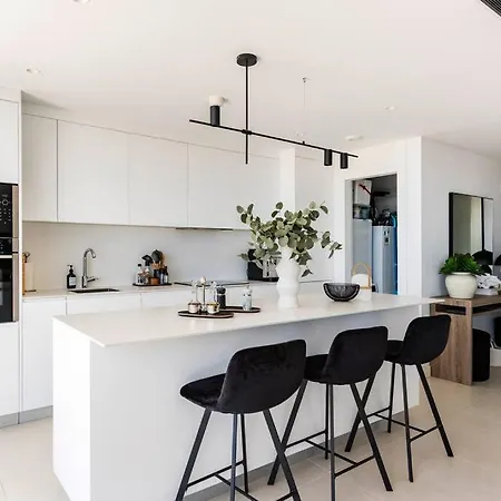 Luxury - Higueron West *