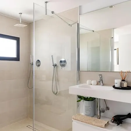 Luxury - Higueron West Apartment *